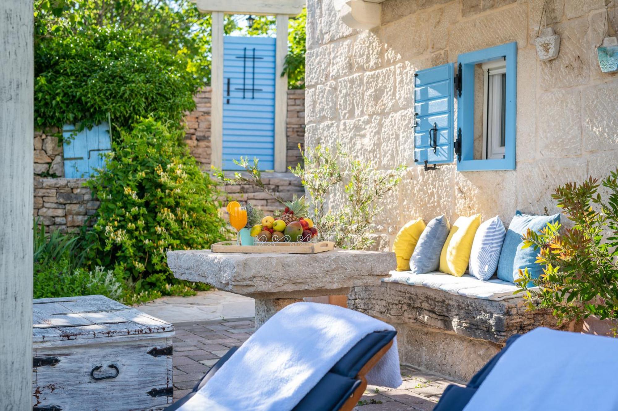 Rustical Holiday Resort Olea Imotski Exterior photo